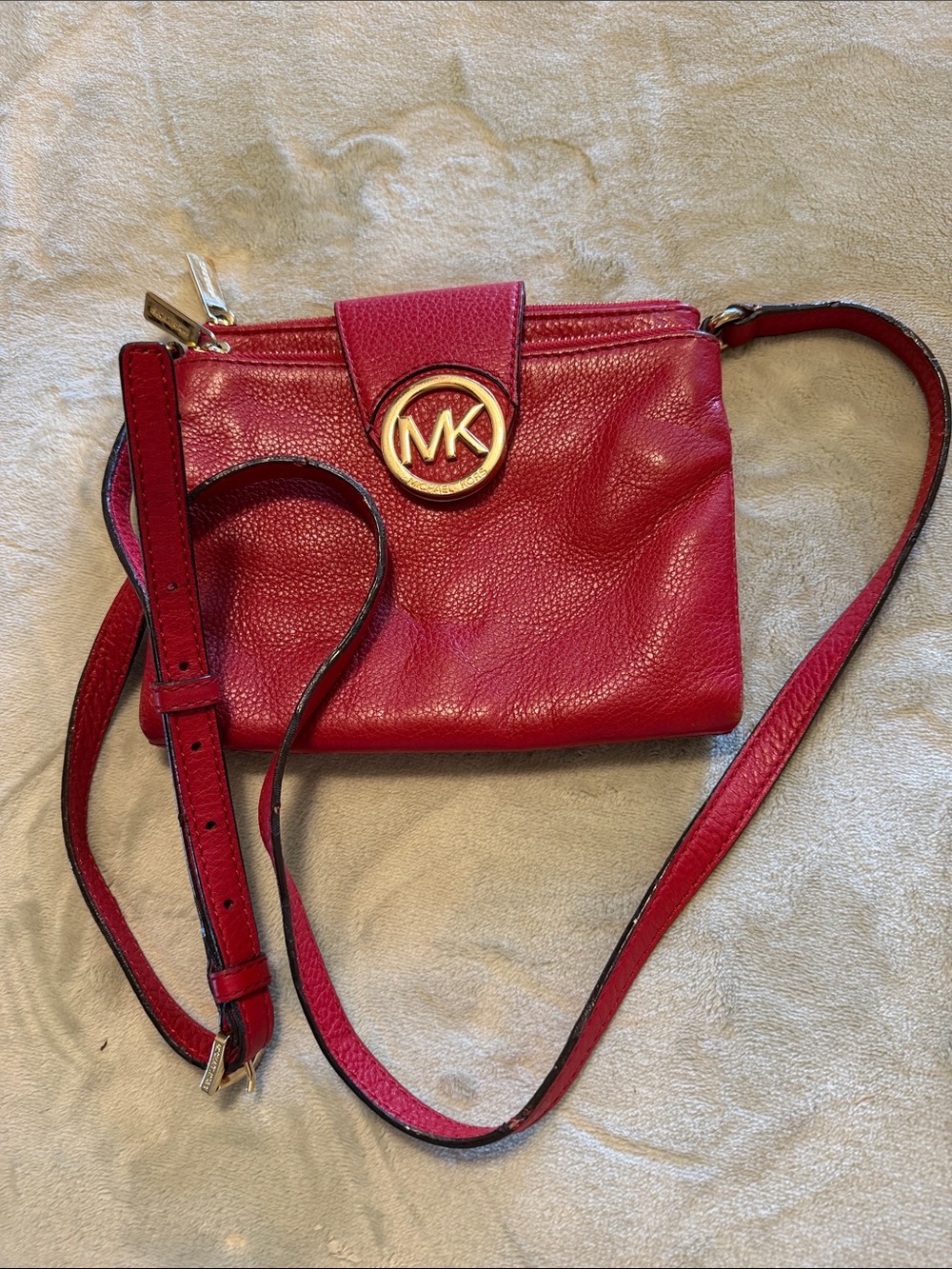 Michael Kors Red Pebbled Leather Crossbody wGold MK Emblem-great for Christmas!